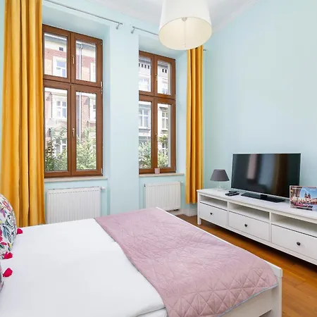 Przytulny Apartament W Centrum Krakowa By Renters 아파트 크라쿠프
